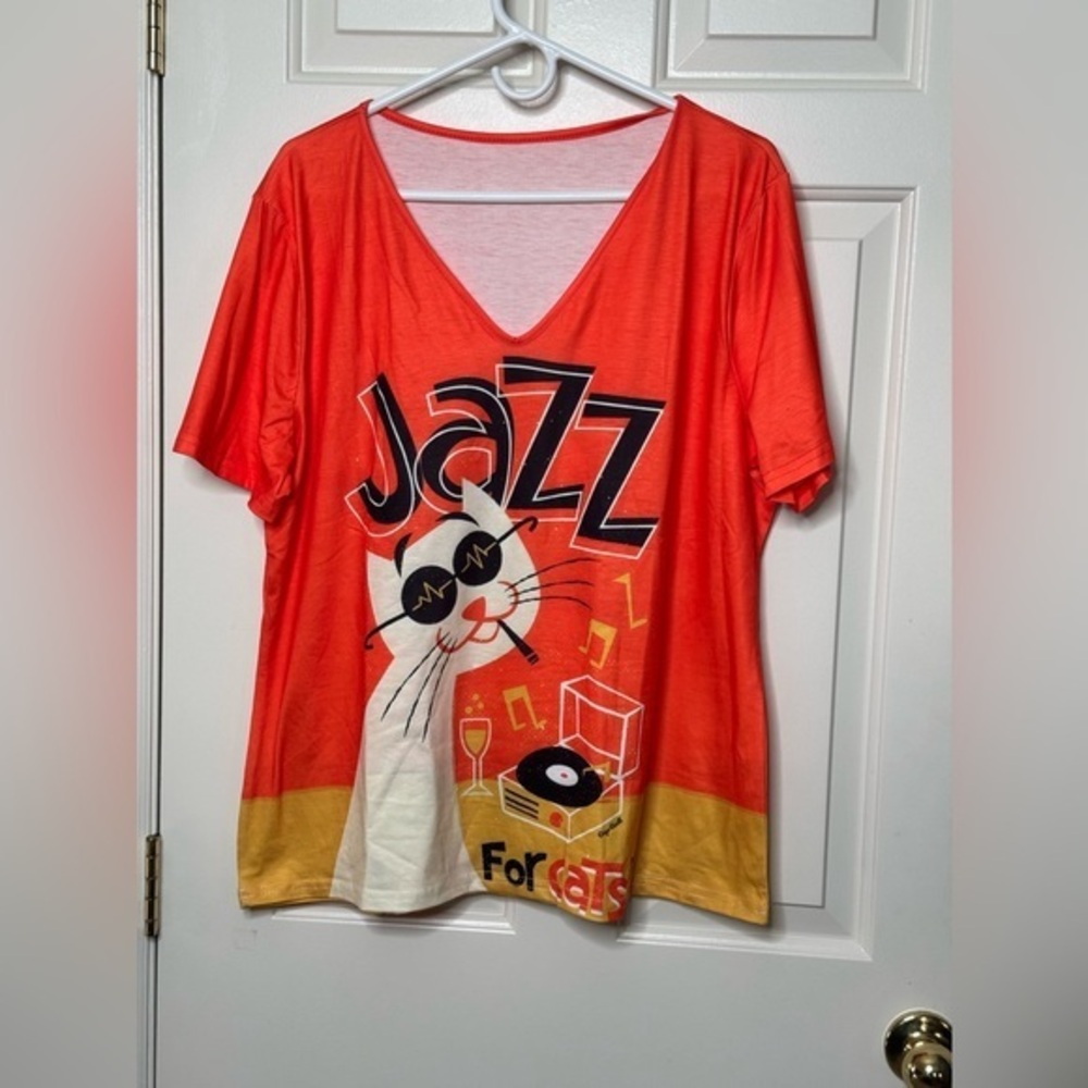JAZZCAT  XL TEE, NWOT